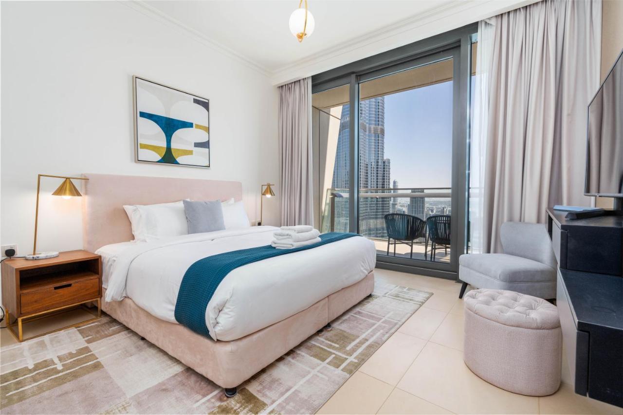 Vacay Lettings - Burj Vista High Floor Burj Khalifa & Fountain View Leilighet Dubai Eksteriør bilde