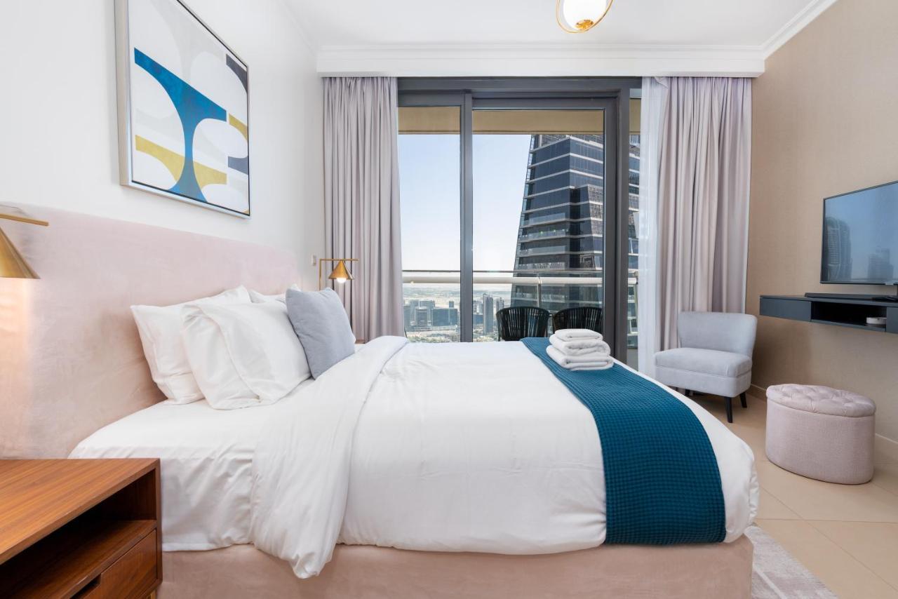 Vacay Lettings - Burj Vista High Floor Burj Khalifa & Fountain View Leilighet Dubai Eksteriør bilde