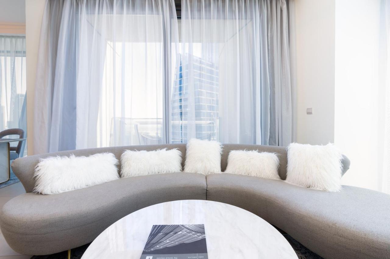 Vacay Lettings - Burj Vista High Floor Burj Khalifa & Fountain View Leilighet Dubai Eksteriør bilde